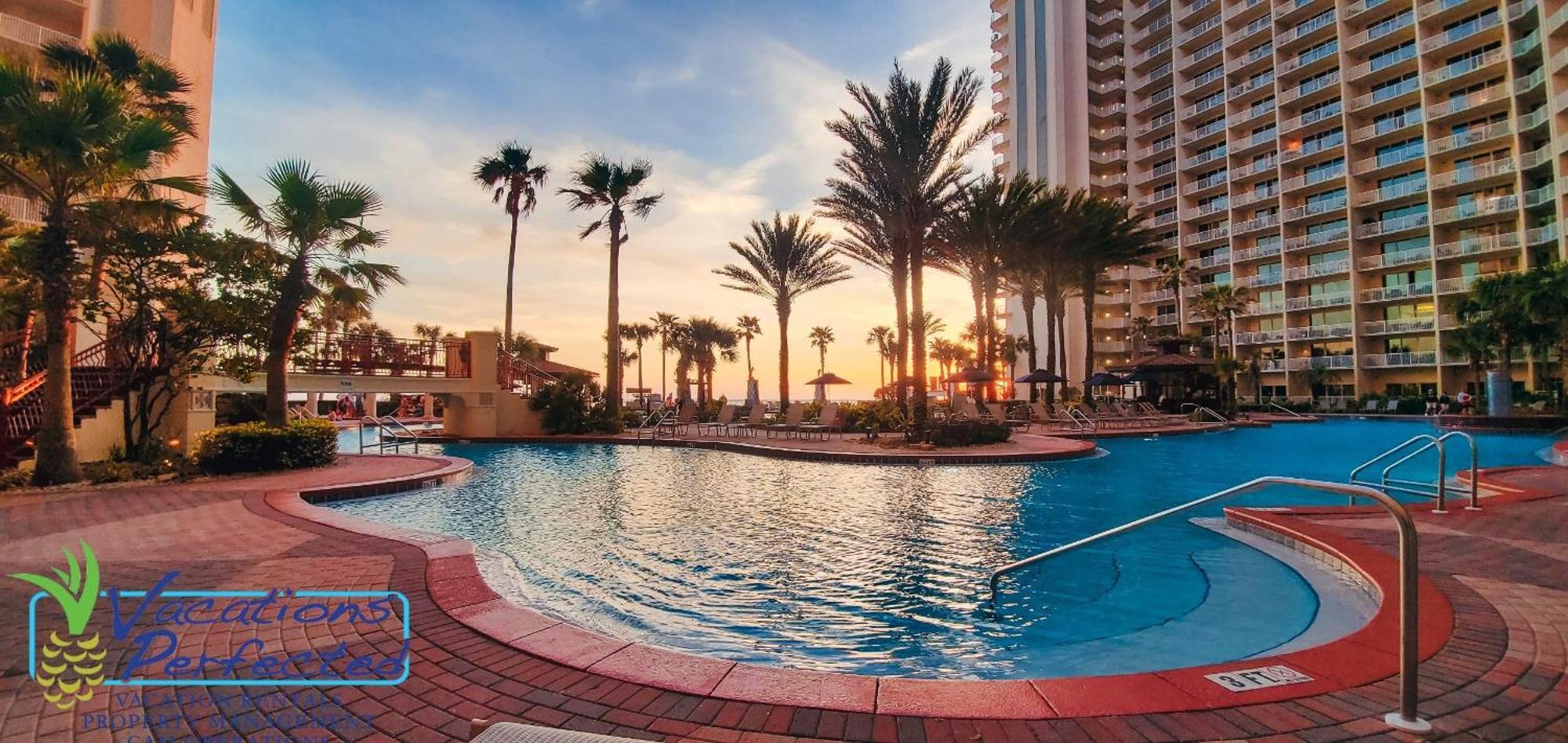 Shores Of Panama 707 - 2 Bedroombunks Sleeps 8, Reserved Parking Free Fun! Panama City Beach