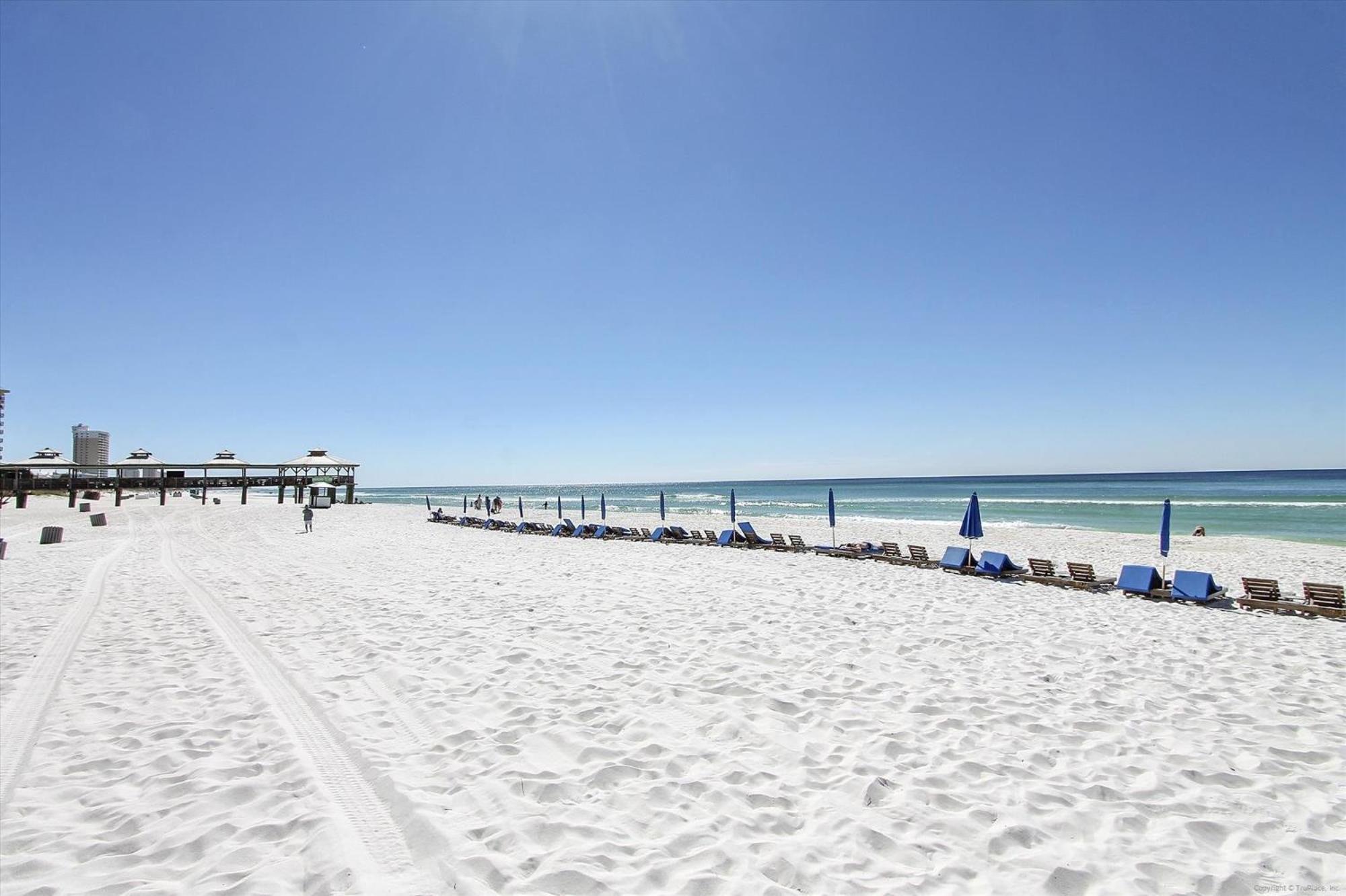 Shores Of Panama 707 - 2 Bedroombunks Sleeps 8, Reserved Parking Free Fun!